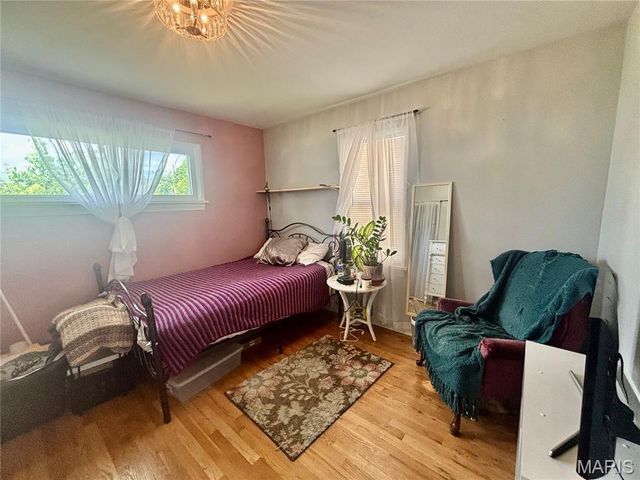 5540 Arthur Avenue, St Louis, MO 63139