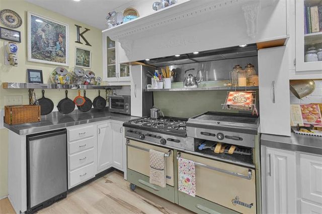 1425 E County Road H Highway, Liberty, MO 64068