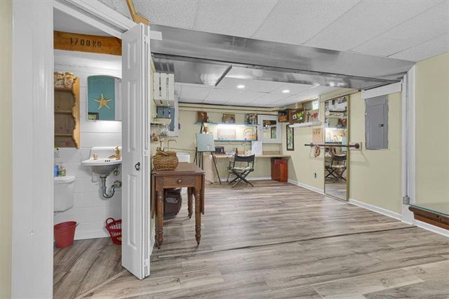 1425 E County Road H Highway, Liberty, MO 64068