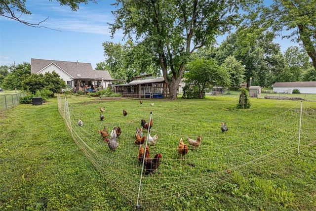 1425 E County Road H Highway, Liberty, MO 64068