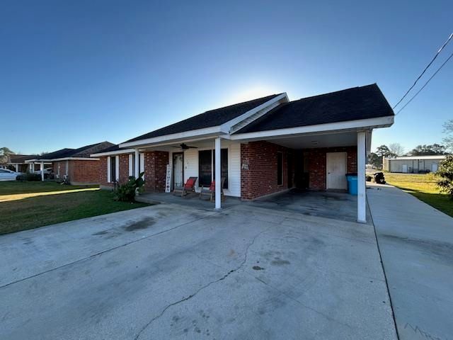 701 Park St, Patterson, LA 70392
