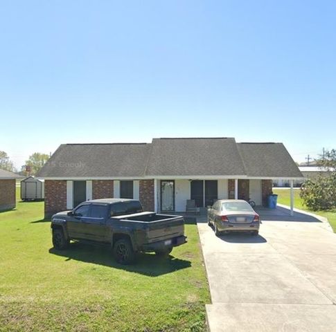 701 Park St, Patterson, LA 70392