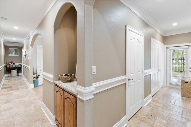 303 Spanish Cove Drive, Crosby, TX 77532