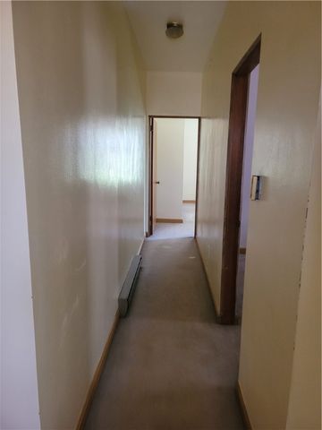 404 E Beau St 1, E Washington Boro, PA 15301