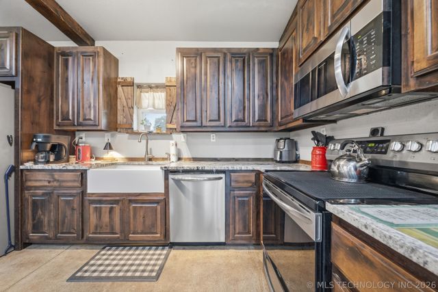 36404 W Hwy 33, Mannford, OK 74044