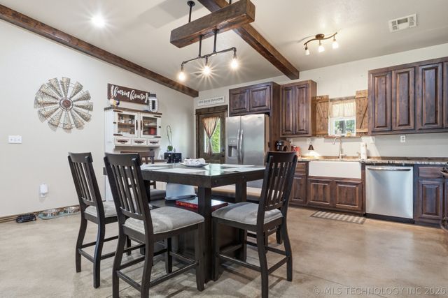 36404 W Hwy 33, Mannford, OK 74044