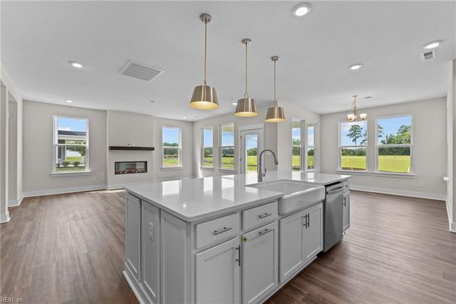 113 Everclear DR, Suffolk, VA 23435