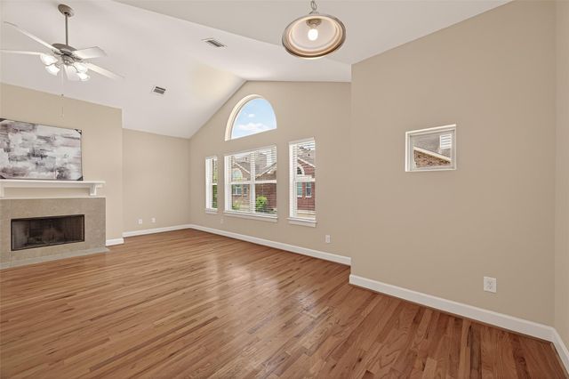 3605 Main Plaza Drive, South Houston, TX 77025
