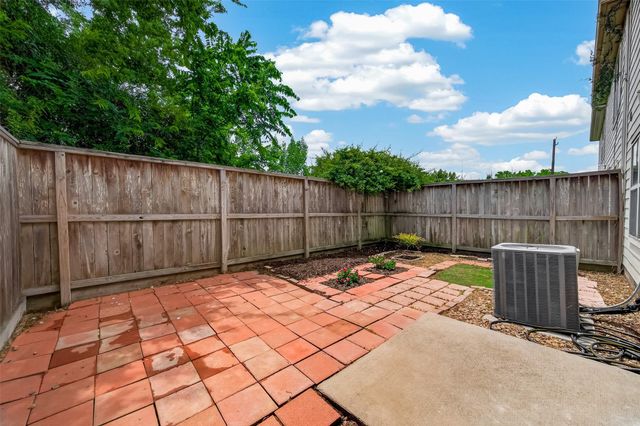 3605 Main Plaza Drive, South Houston, TX 77025