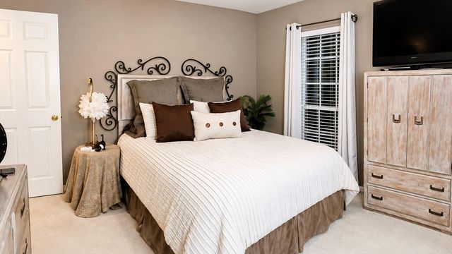 4515 Parkleaf Drive, Baytown, TX 77521