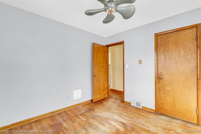 7305 Big Hand Road, Saint Clair, MI 48079