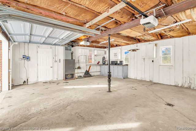 7305 Big Hand Road, Saint Clair, MI 48079