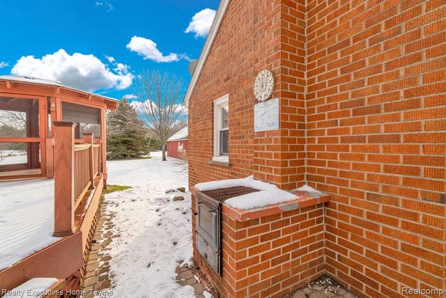 7305 Big Hand Road, Saint Clair, MI 48079