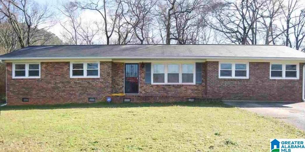 6201 SPRUCE DRIVE, Anniston, AL 36206