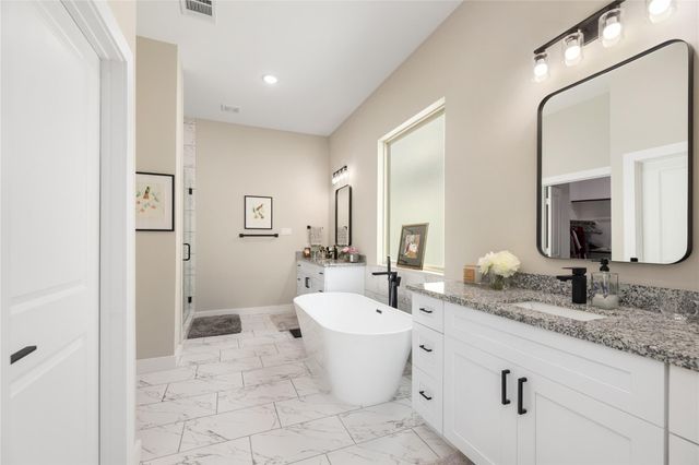 4926 Wunder Way, Houston, TX 77069