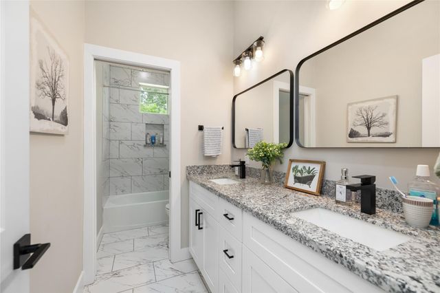 4926 Wunder Way, Houston, TX 77069