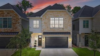 4926 Wunder Way, Houston, TX 77069
