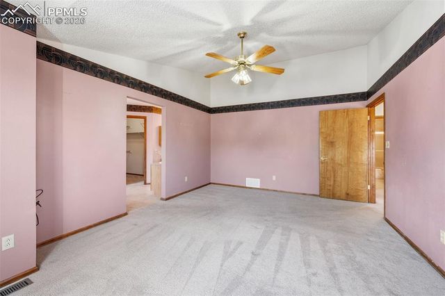 9630 Vinewood Lane, Colorado Springs, CO 80920