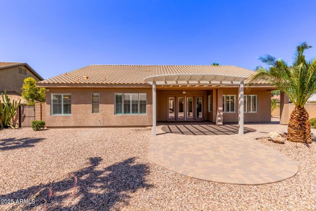 279 W STIRRUP Lane, San Tan Valley, AZ 85143