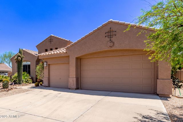 279 W STIRRUP Lane, San Tan Valley, AZ 85143