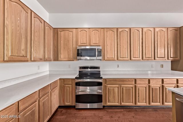 279 W STIRRUP Lane, San Tan Valley, AZ 85143