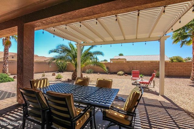 279 W STIRRUP Lane, San Tan Valley, AZ 85143