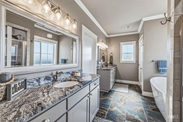 5876 Bridlewood Court, San Angelo, TX 76904