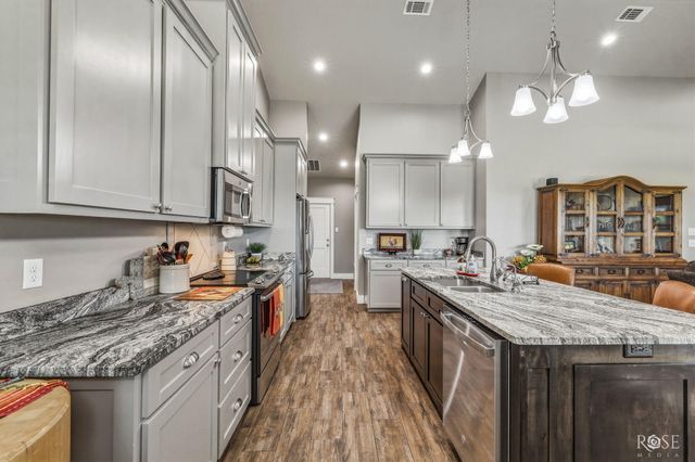 5876 Bridlewood Court, San Angelo, TX 76904