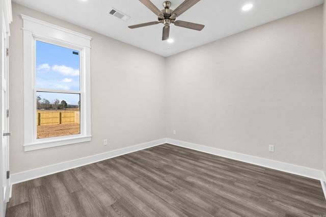 14 Libra Lane, Ward, AR 72176