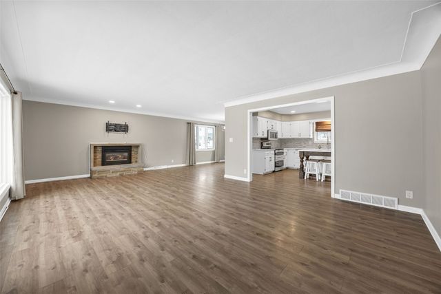 314 30th Street SE, Cedar Rapids, IA 52403