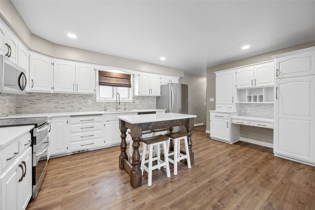 314 30th Street SE, Cedar Rapids, IA 52403