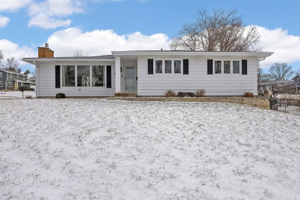 314 30th Street SE, Cedar Rapids, IA 52403