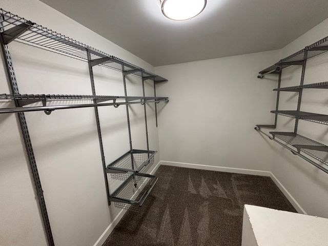 2114 Southwind Circle 7-3, Schaumburg, IL 60194