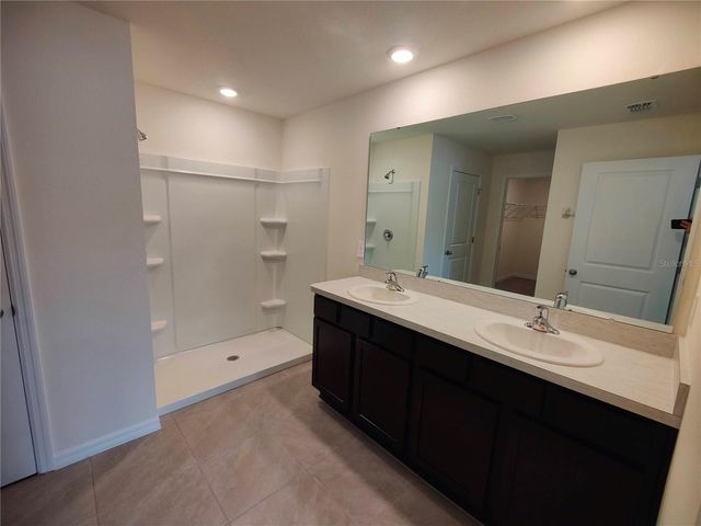 6939 SE 112TH LANE, Belleview, FL 34420