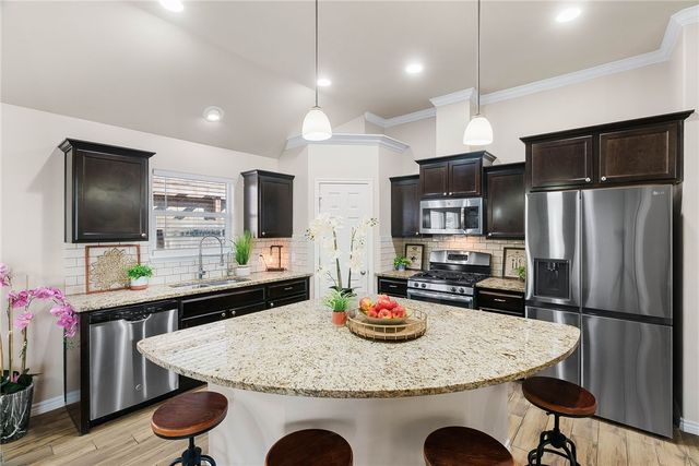 7235 Nuss Dr, Corpus Christi, TX 78414