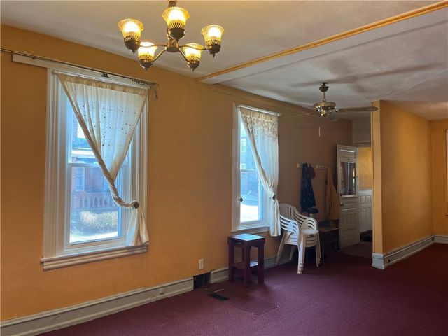 7313 Florence Ave, Swissvale, PA 15218