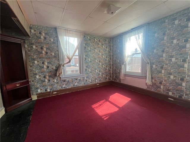 7313 Florence Ave, Swissvale, PA 15218