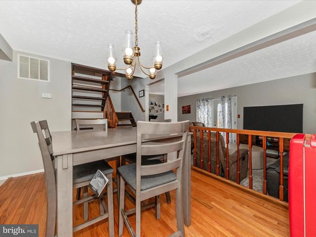 12461 QUAIL WOODS DR, Germantown, MD 20874