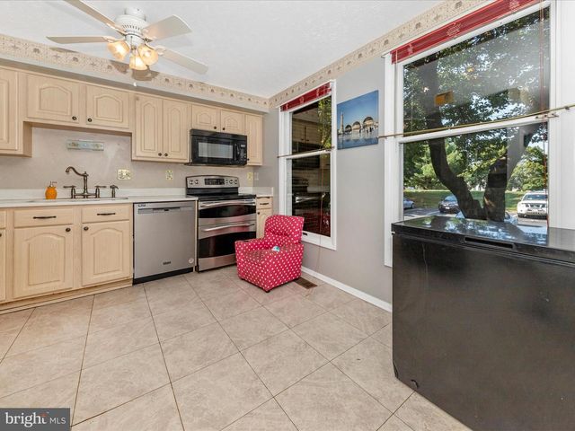 12461 QUAIL WOODS DR, Germantown, MD 20874