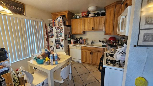 4418 Pinegrove Street, Las Vegas, NV 89147