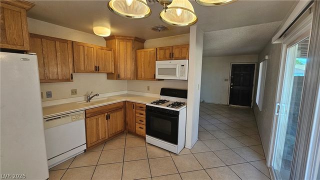 4418 Pinegrove Street, Las Vegas, NV 89147