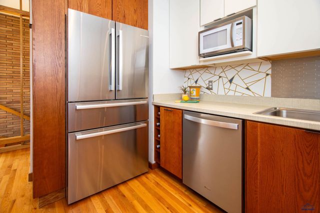 1515 FOREST DR, Rapid City, SD 57701