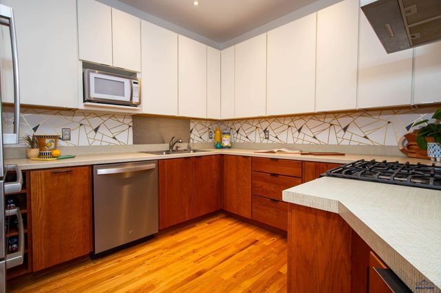 1515 FOREST DR, Rapid City, SD 57701