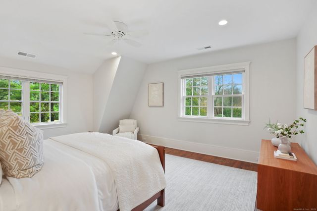 24 Compo Parkway, Westport, CT 06880