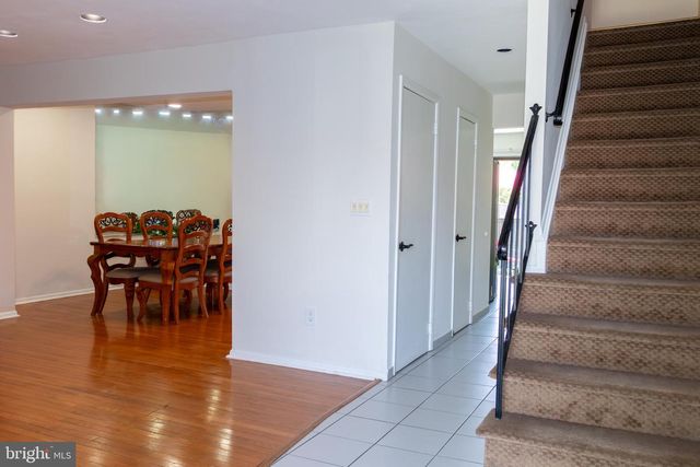 519 FAIRFIELD RD, East Windsor, NJ 08520