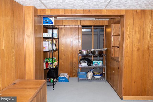519 FAIRFIELD RD, East Windsor, NJ 08520