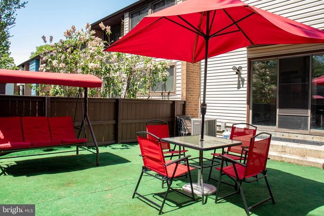 519 FAIRFIELD RD, East Windsor, NJ 08520