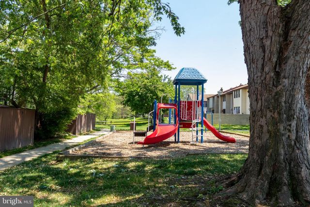 519 FAIRFIELD RD, East Windsor, NJ 08520