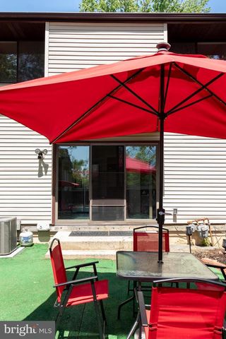 519 FAIRFIELD RD, East Windsor, NJ 08520