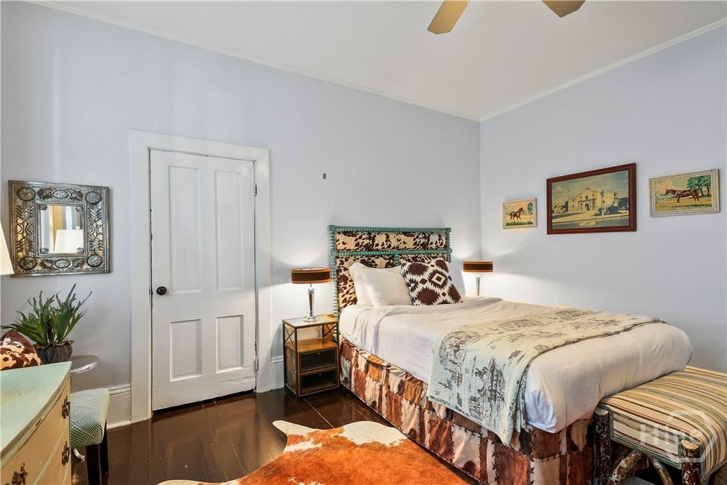 Image 10 of property listing at 501 E Bolton Street, Savannah, GA 31401